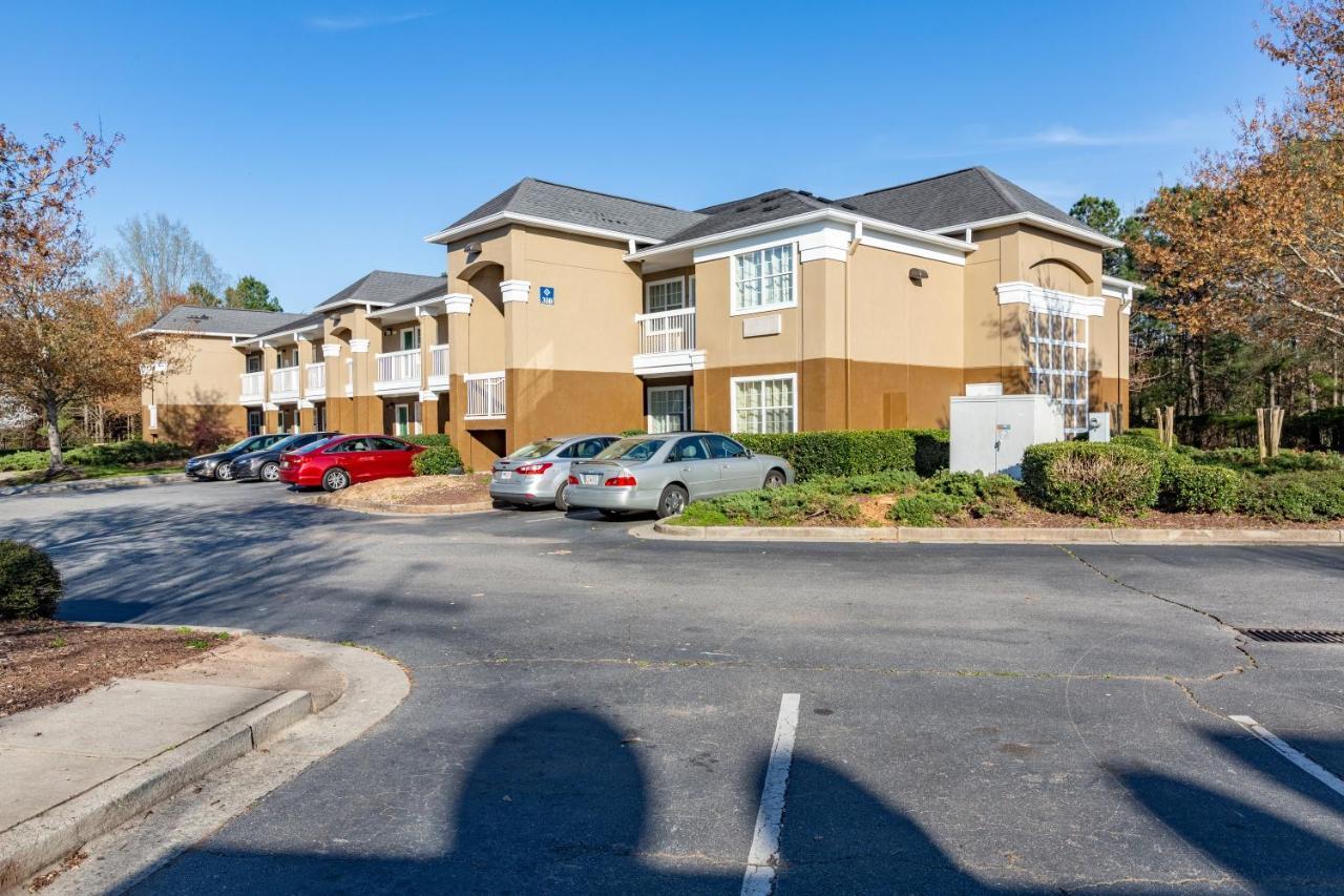 Hometowne Studios By Red Roof Atlanta Ne - Peachtree Corners Norcross Zewnętrze zdjęcie